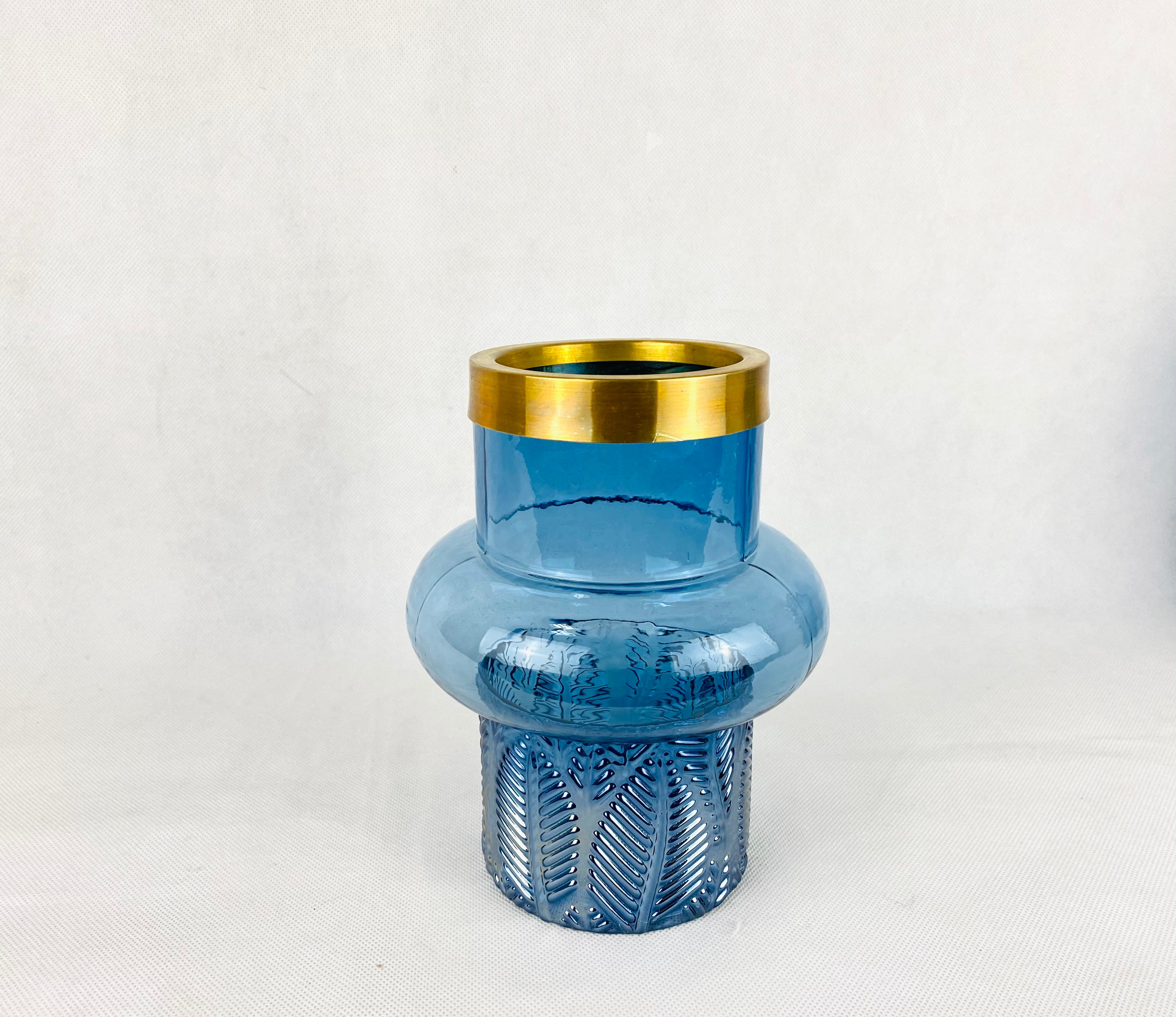 Florero azul ch. con base dorada