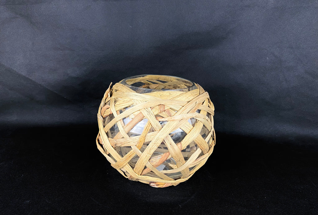 Esfera grande transparente con envoltura tipo ramas