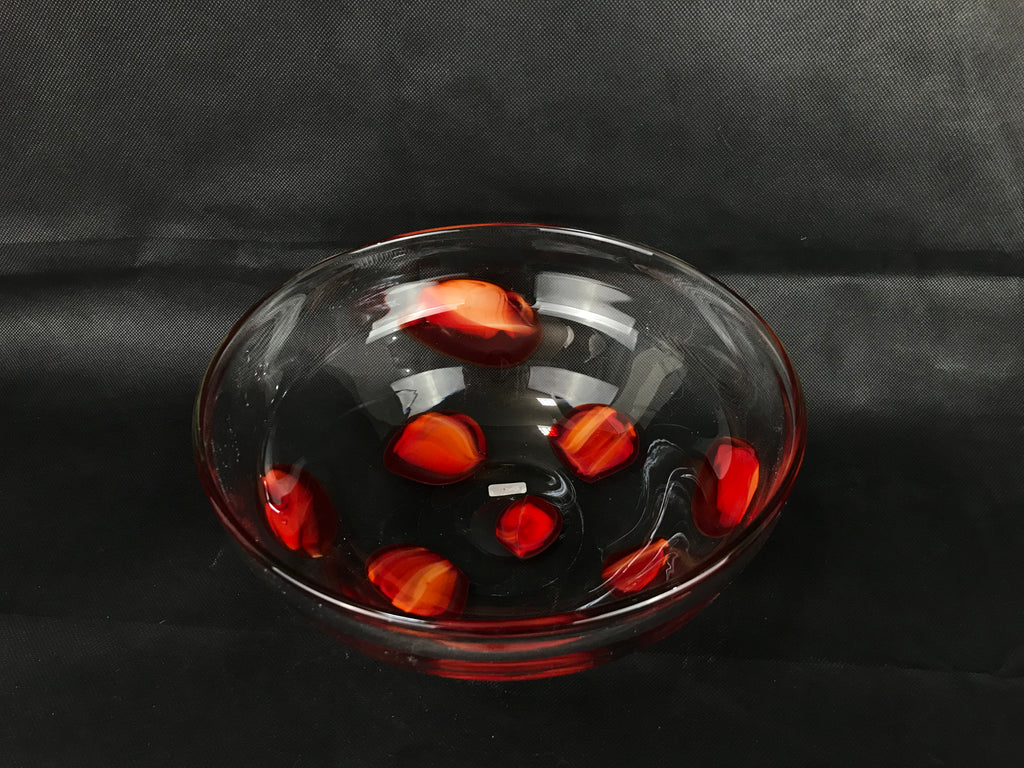 Frutero transparente con rojo